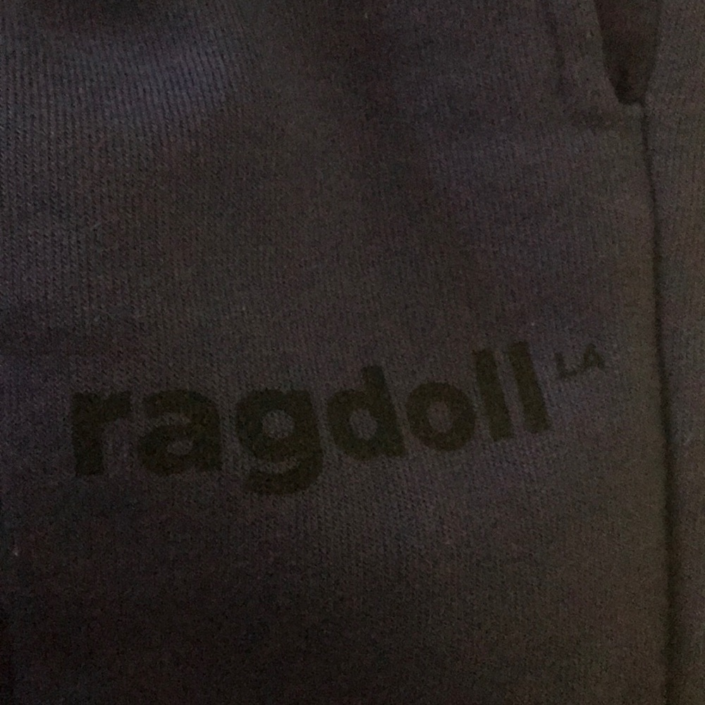 Joggers - Picture 2 of 3